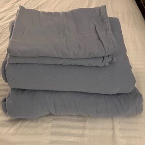 L.L. Bean Cozy Blue Flannel sheets - Full size 100% cotton